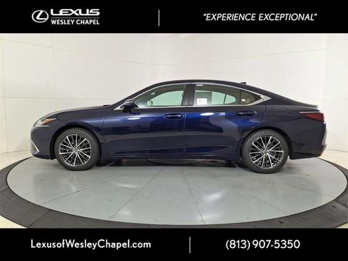 2025 Lexus ES 350 Base