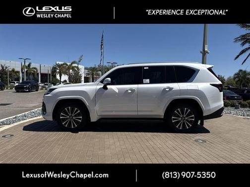 2025 Lexus LX 600 Premium