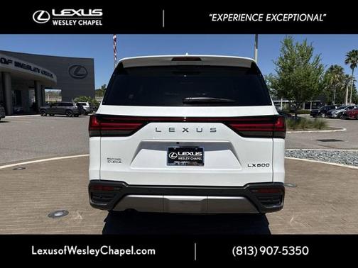2025 Lexus LX 600 Premium