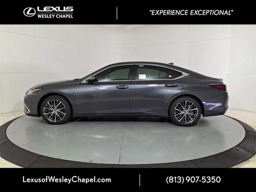 2025 Lexus ES 350 Base