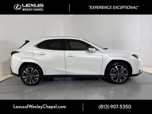2023 Lexus UX 250h Base