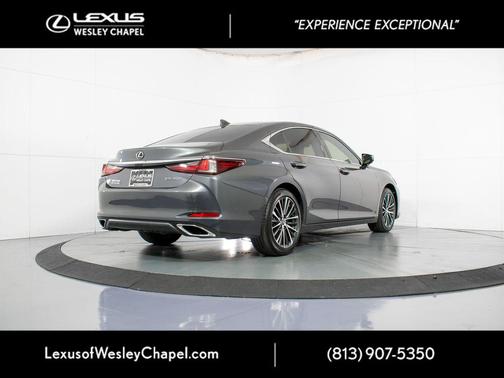 2024 Lexus ES 350 Premium