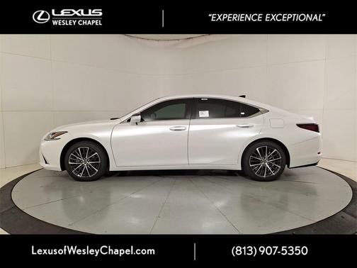 2025 Lexus ES 350 Base