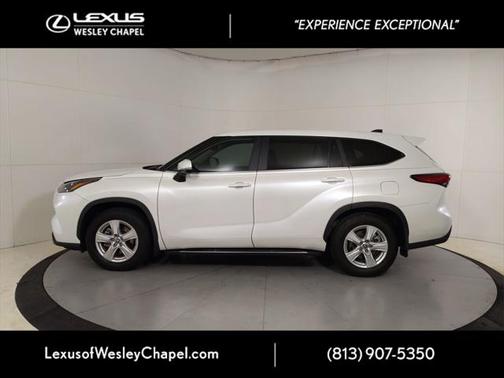 2023 Toyota Highlander L
