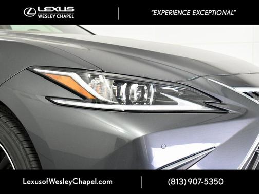 2025 Lexus ES 350 Premium