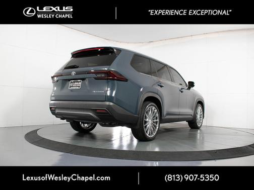 Storm Cloud 2024 Toyota Grand Highlander Platinum