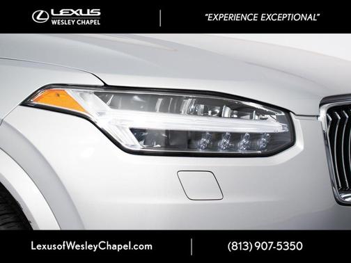 Silver Dawn Metallic 2023 Volvo XC90 B5 Core