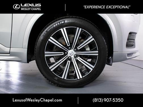 Silver Dawn Metallic 2023 Volvo XC90 B5 Core