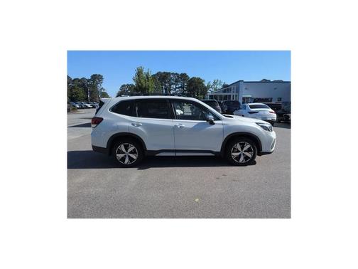 White 2021 Subaru Forester Touring