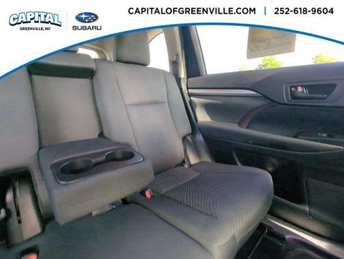 2018 Toyota Highlander LE I4