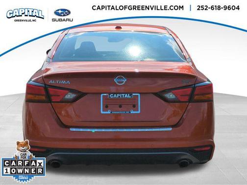 2021 Nissan Altima SR FWD