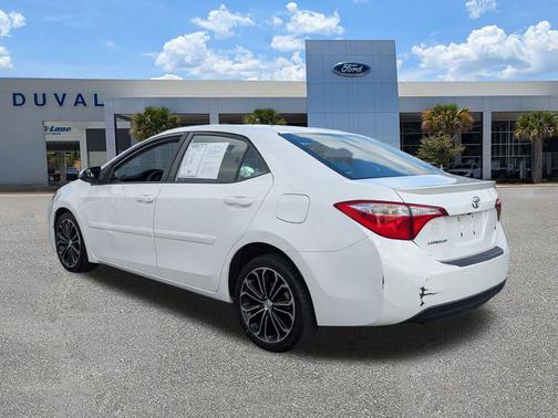 2015 Toyota Corolla S Plus