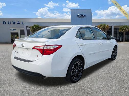 2015 Toyota Corolla S Plus