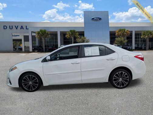 2015 Toyota Corolla S Plus