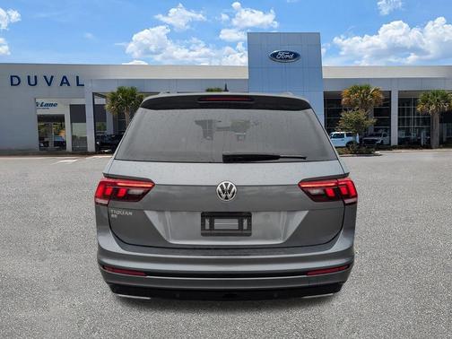 2021 Volkswagen Tiguan 2.0T SE R-Line Black