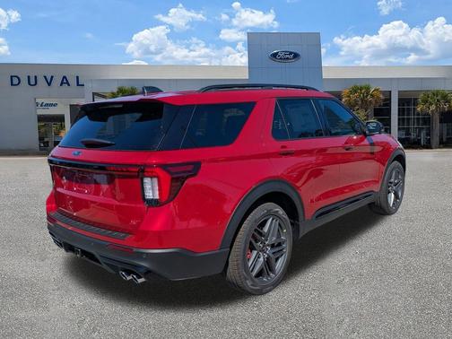 2025 Ford Explorer ST