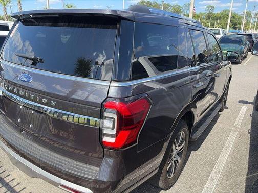 Gray Metallic 2024 Ford Expedition Limited