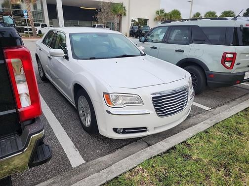 2014 Chrysler 300 S
