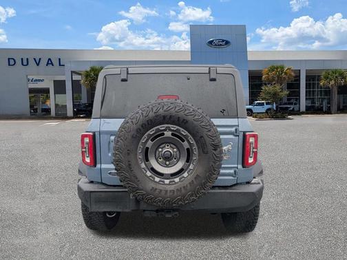 Azure Gray Metallic 2024 Ford Bronco Outer Banks