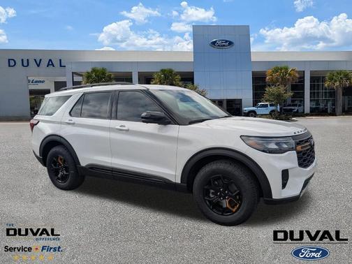 Star White 2026 Ford Explorer Tremor