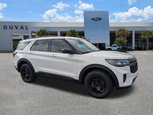 Star White 2026 Ford Explorer Tremor