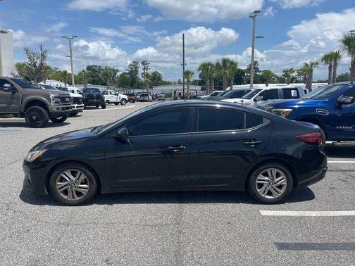 Phantom Black 2019 Hyundai ELANTRA SEL