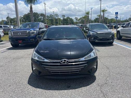 Phantom Black 2019 Hyundai ELANTRA SEL