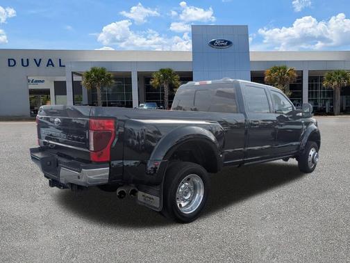Blue Metallic 2022 Ford F-450 Lariat