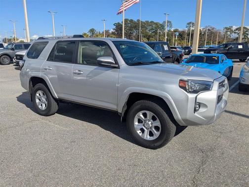 2024 Toyota 4Runner SR5