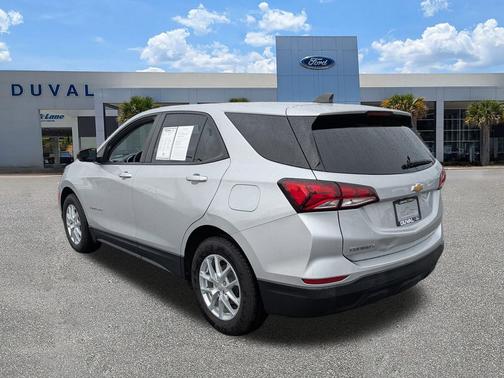 2022 Chevrolet Equinox LS