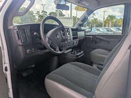 2023 GMC Savana 2500 Work Van