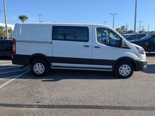 Oxford White 2025 Ford Transit-250 Base