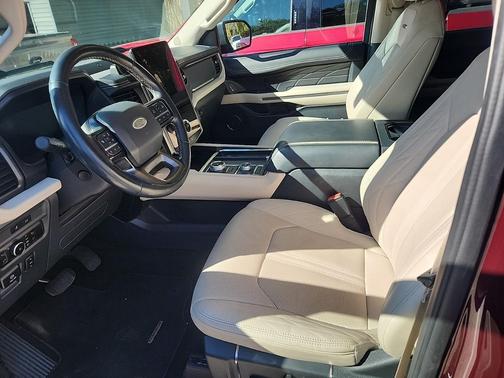 2023 Ford Expedition Platinum