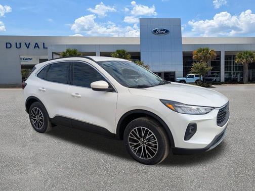 Star White 2026 Ford Escape PHEV