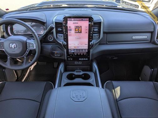 2025 RAM 2500 Laramie Crew Cab 4x4 6'4' Box