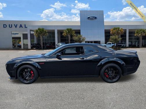 2023 Dodge Challenger R/T Scat Pack Widebody