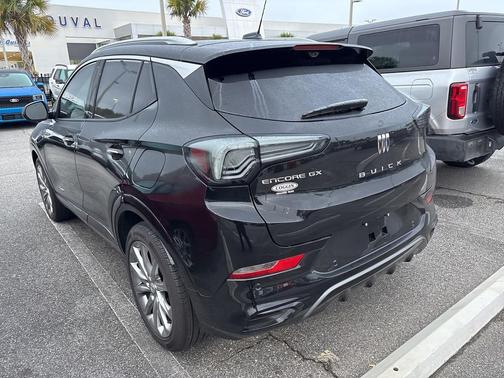 2025 Buick Encore GX Avenir
