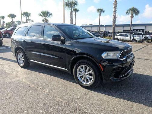 DB Black Crystal Clearcoat 2023 Dodge Durango SXT