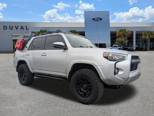 2021 Toyota 4Runner TRD Off Road