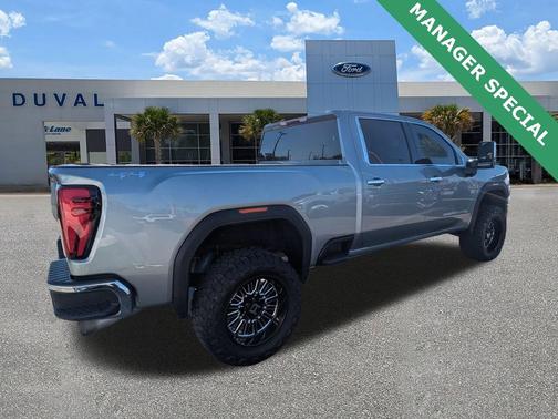 2025 GMC Sierra 2500 SLT