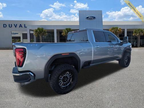 2025 GMC Sierra 2500 SLT