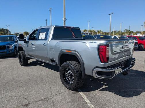 2025 GMC Sierra 2500 SLT