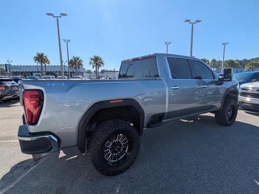 2025 GMC Sierra 2500 SLT