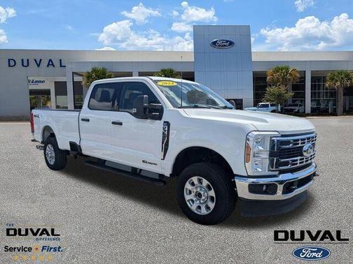 Oxford White 2024 Ford F-350 XLT