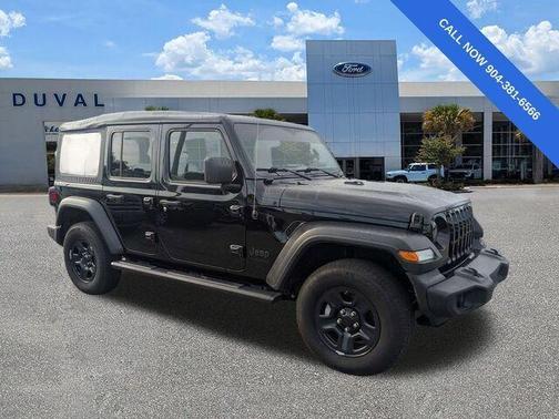 Black Clearcoat 2022 Jeep Wrangler Unlimited Sport