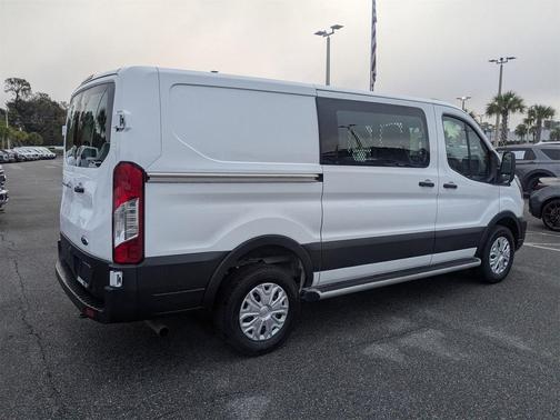 2024 Ford Transit-250 Base