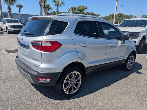 Silver Metallic 2021 Ford EcoSport Titanium