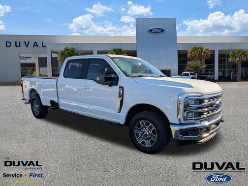 OXFORD WHITE 2026 Ford F-250 LARIAT Truck