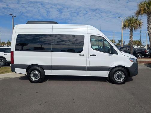 2024 Mercedes-Benz Sprinter 2500 Standard Roof
