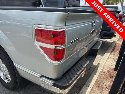 2009 Ford F-150 XL SuperCrew